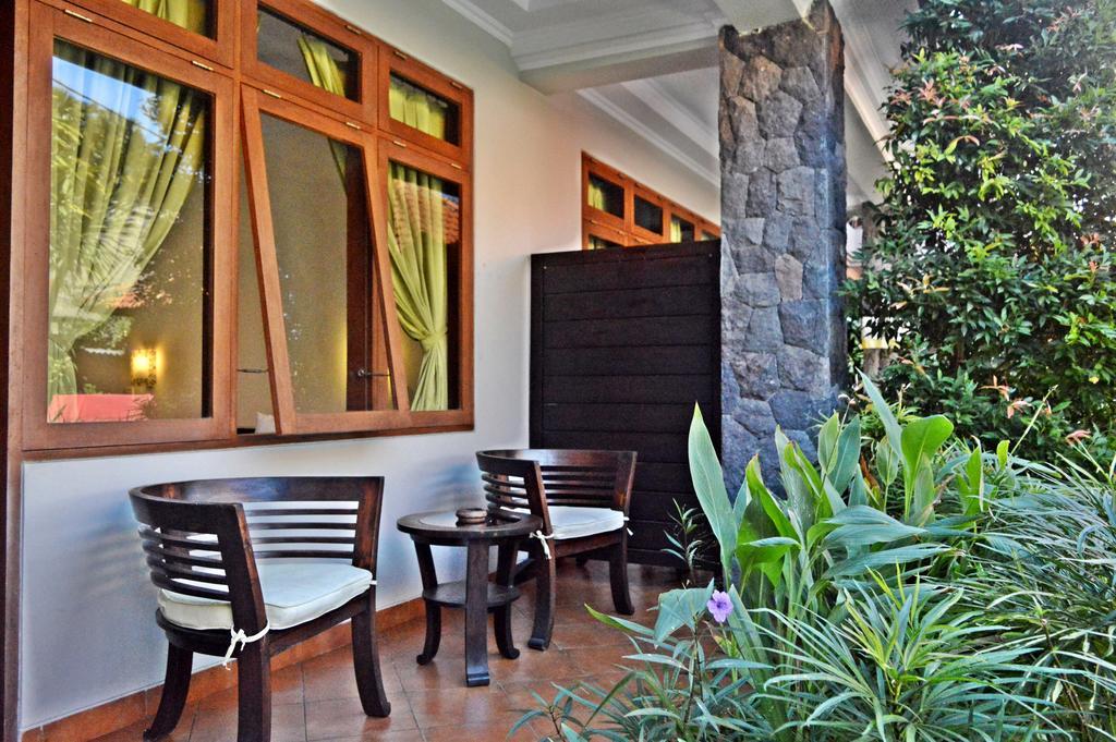 Yulia 2 Homestay Sanur Eksteriør bilde
