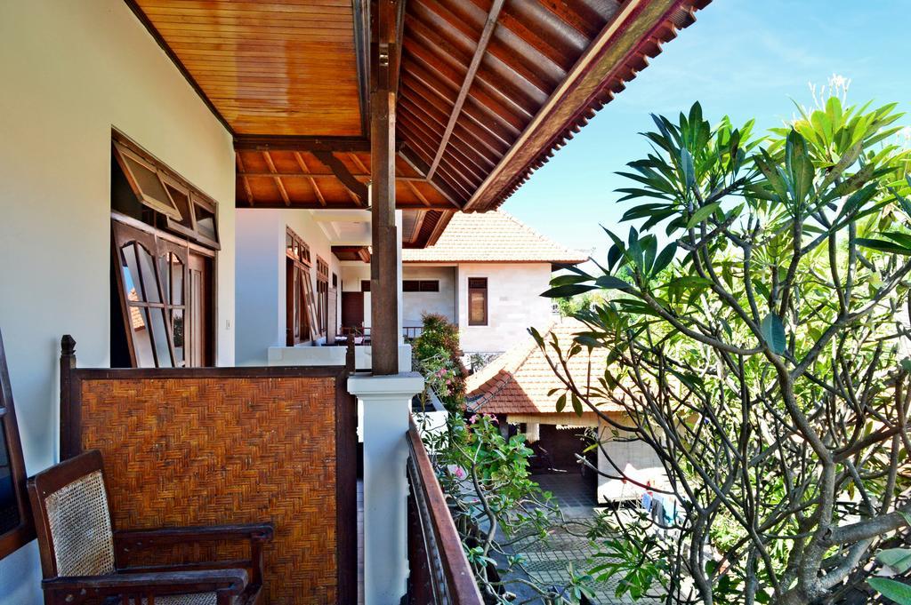Yulia 2 Homestay Sanur Eksteriør bilde
