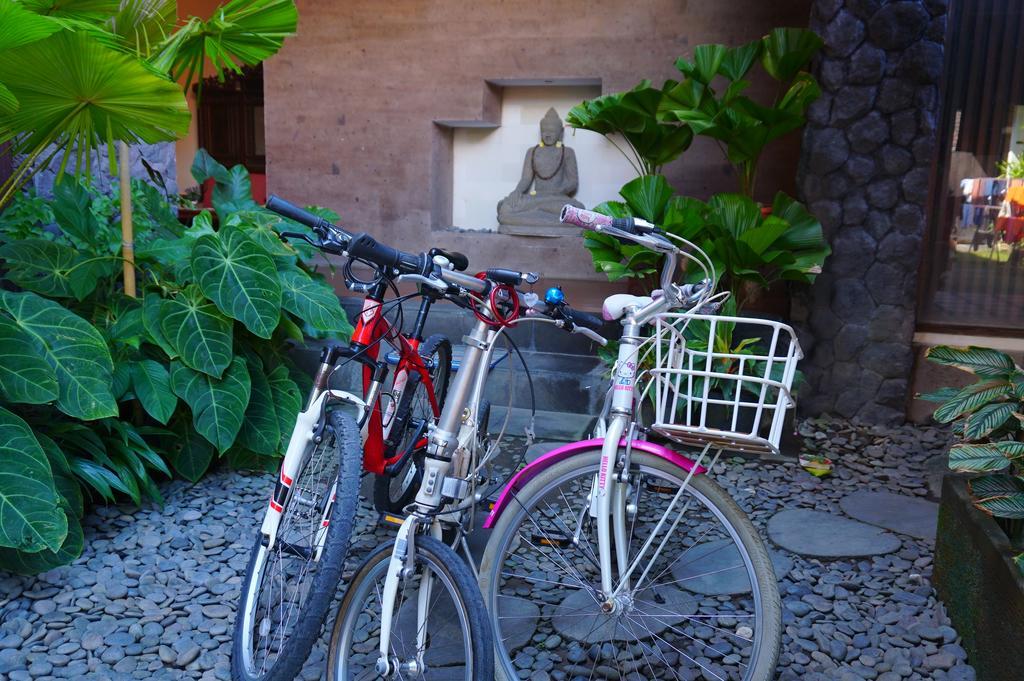 Yulia 2 Homestay Sanur Eksteriør bilde